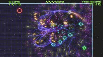 geometrywars3360.jpg (30776 bytes)