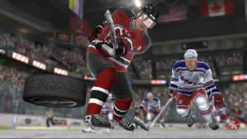 nhl2k6_xbox360_1.jpg (51495 bytes)