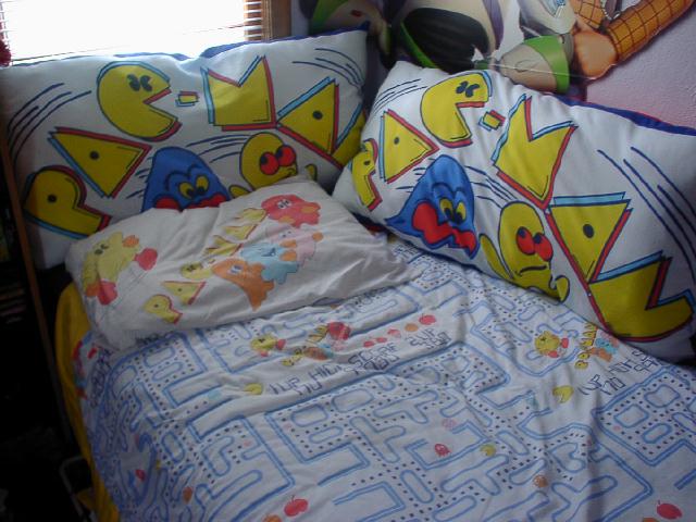 pac man bed sheets pac man sheets